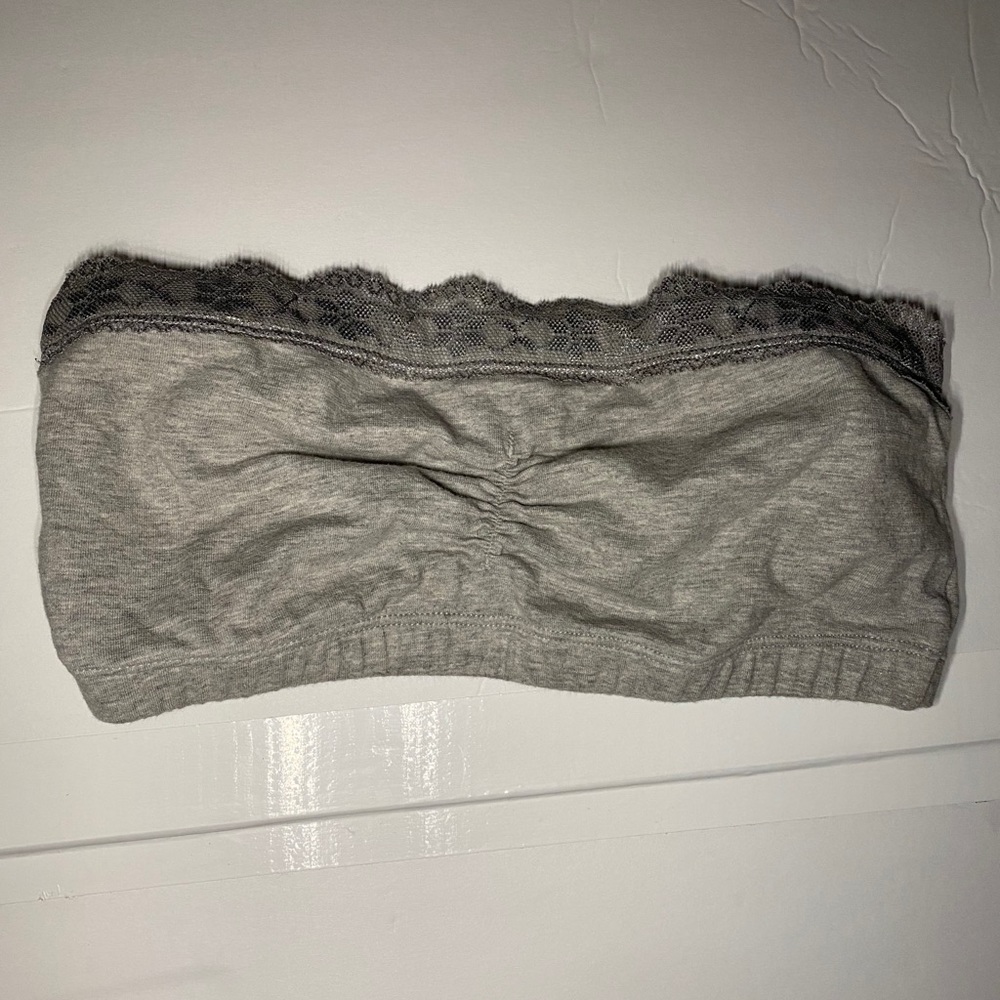 L.E.I. Tube bra